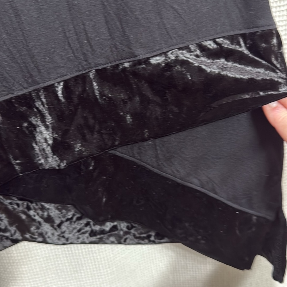 NEW Velvet trim Black Asymmetrical Tunic Top bow back SZ 1X holiday jersey knit - Picture 5 of 7